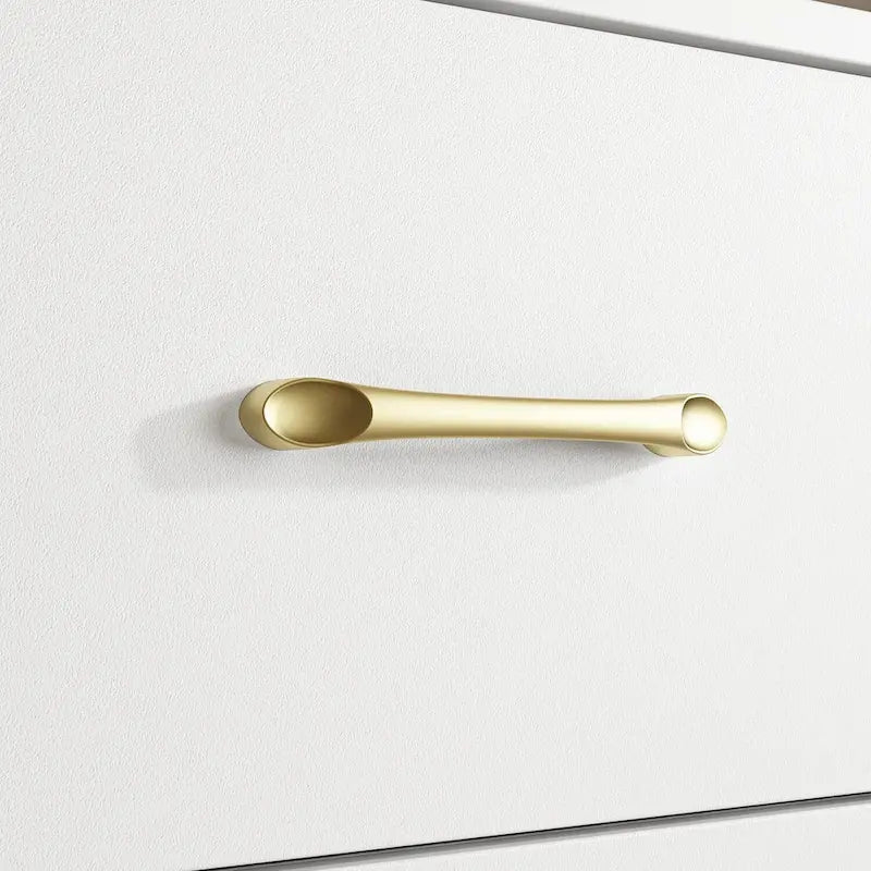 Commode noire et blanche à 9 tiroirs avec poignées dorées, simple