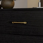 Commode noire et blanche à 9 tiroirs avec poignées dorées, simple