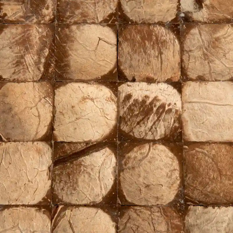 Table d'appoint ronde en mosaïque de coquilles de noix de coco blanches/vertes/brunes, 1 personne